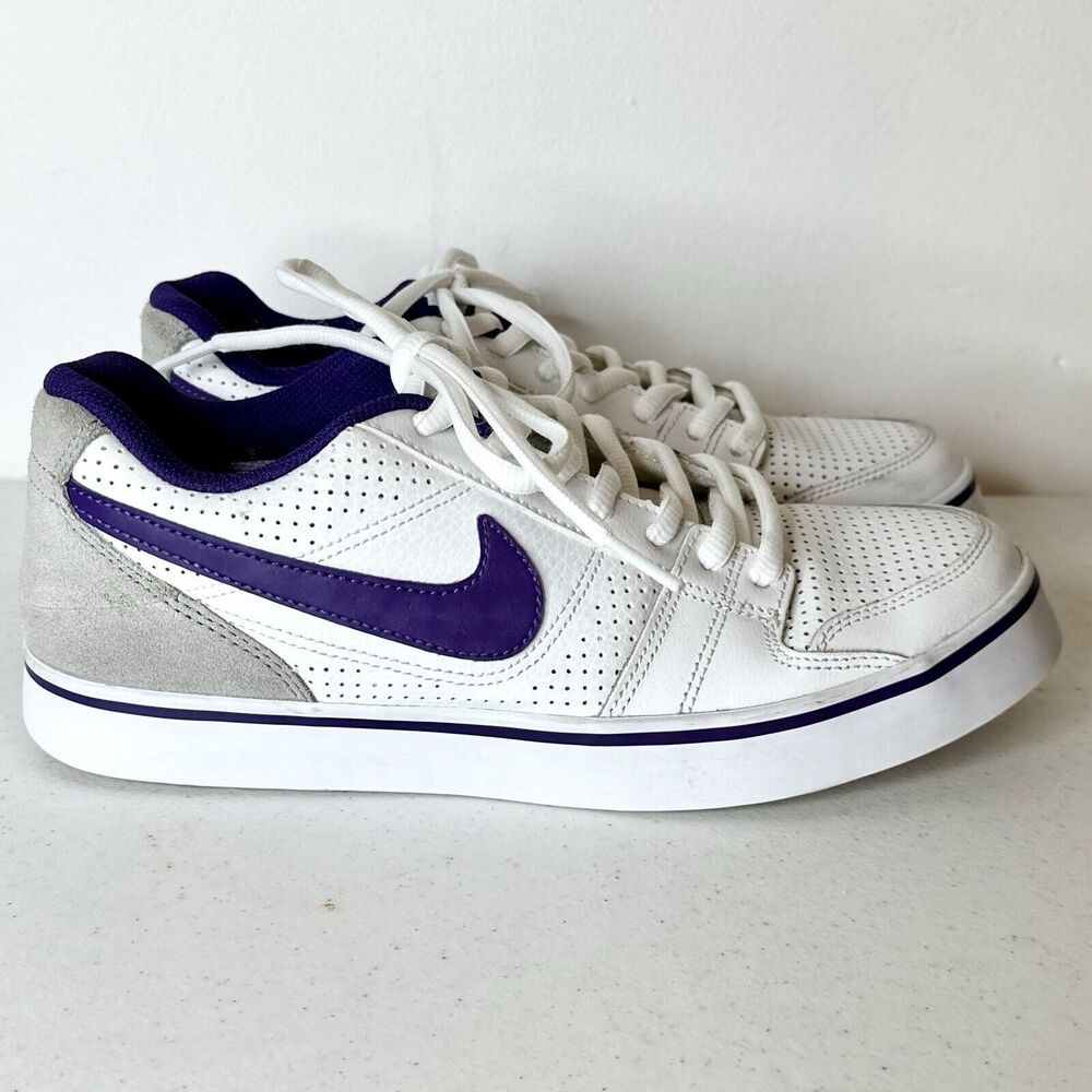 Nike Women's Dunk Low 400680–150 Purple Running Athletic Shoes - Size 10